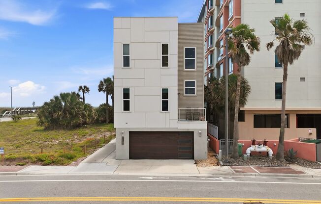 115 1st St S Jacksonville Beach, FL