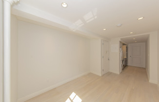 51 W 11 ST