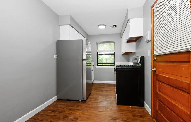 1 bed, 1 bath, 650 sqft, $2,595, Unit 10208-B3