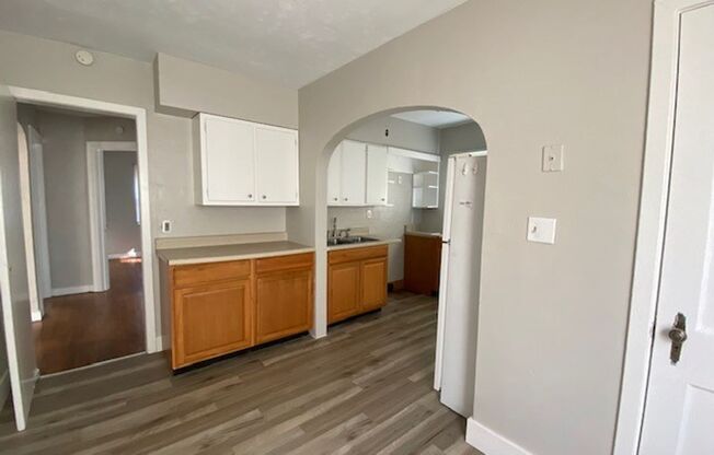 2 beds, 2 baths, $950