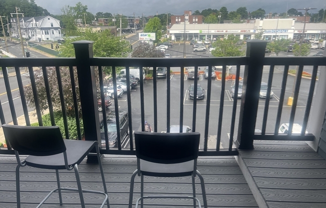 3 beds, 2.5 baths, 1,876 sqft, $4,250, Unit 13