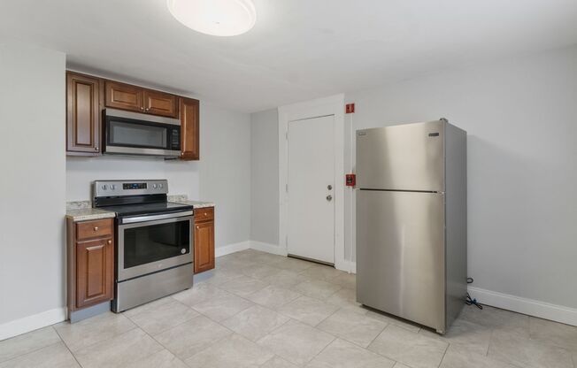 1 bed, 1 bath, 1,000 sqft, $1,300, Unit 5134 Butler Street 3