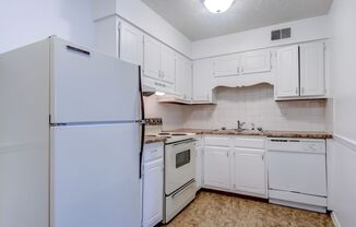 1 bed, 1 bath, 700 sqft, $800