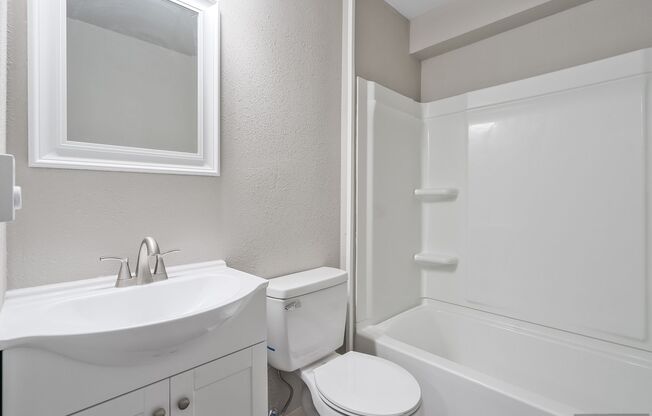 1 bed, 1 bath, 550 sqft, $899, Unit 3030 - i1A