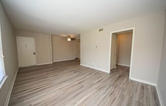 2 beds, 1 bath, $895