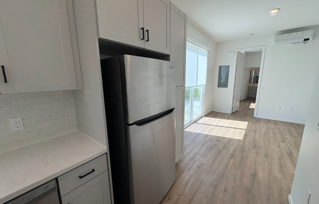 Division & Highland Rowhomes