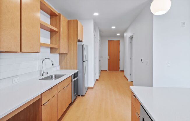 1 bed, 1 bath, 653 sqft, $1,090, Unit B504