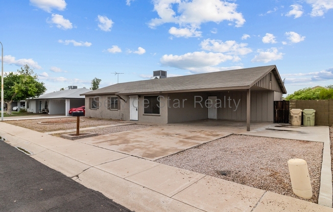 8414 N 56 AVE