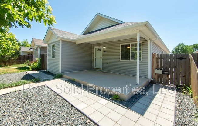 407 E 5 ST