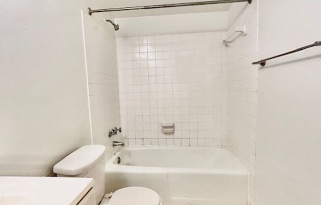 1 bed, 1 bath, $2,246