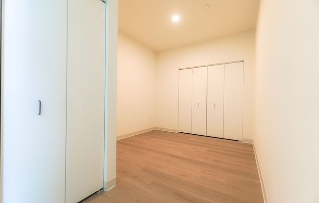 Studio, 1 bath, 484 sqft, $2,685, Unit 325