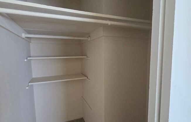 1 bed, 1 bath, 650 sqft, $2,200, Unit 2890-20