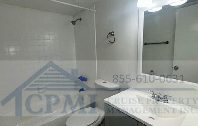 2 beds, 1 bath, 896 sqft, $1,950, Unit B304