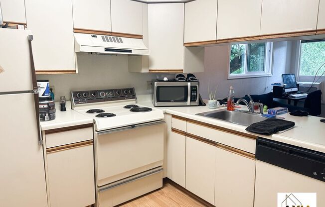 1 bed, 1 bath, 405 sqft, $1,445, Unit 206