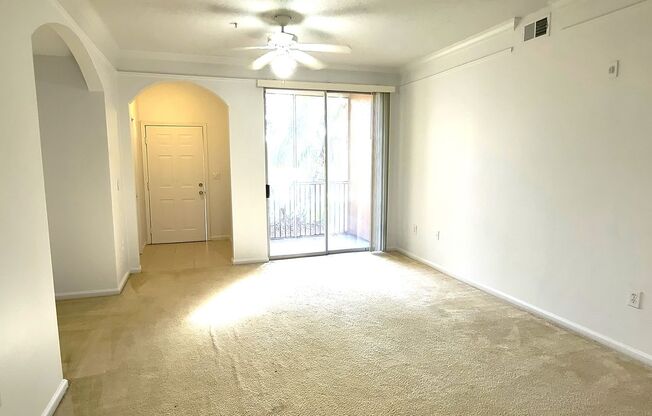 2 beds, 2 baths, $1,950, Unit Unit # 109