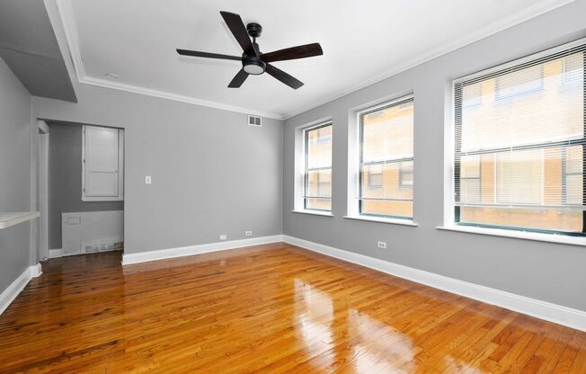 One Bedroom Unit in South Shore