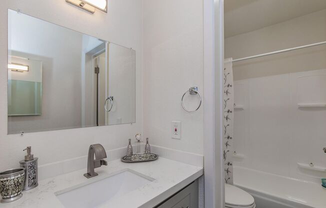 Studio, 1 bath, 350 sqft, $1,045, Unit B203