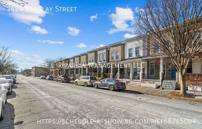 2424 BARCLAY ST