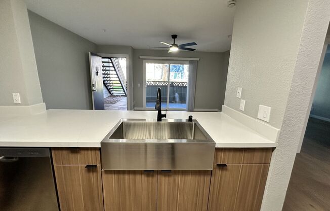 1 bed, 1 bath, 671 sqft, $2,495, Unit G006