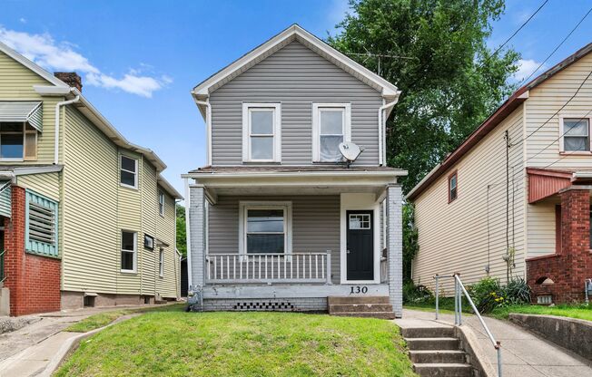 Fully renovated 3 bedroom home in Ambridge available now!