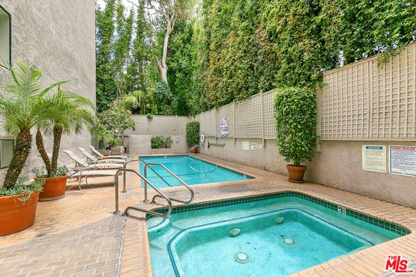 1520 S Beverly Glen Blvd Apt 205