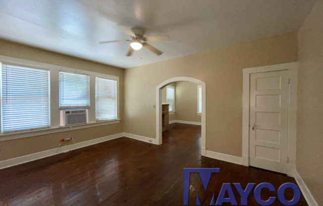 640, 642 Kirby Place