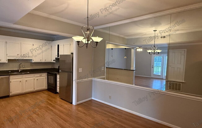 1014 Queens Rd