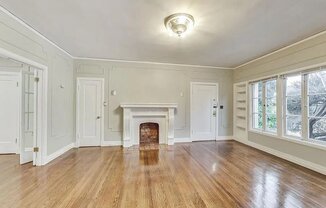 297 MACARTHUR BLVD