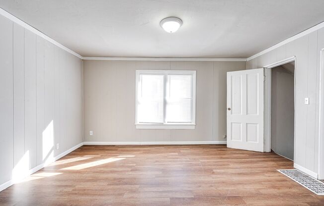 318 N. Oneida St.
