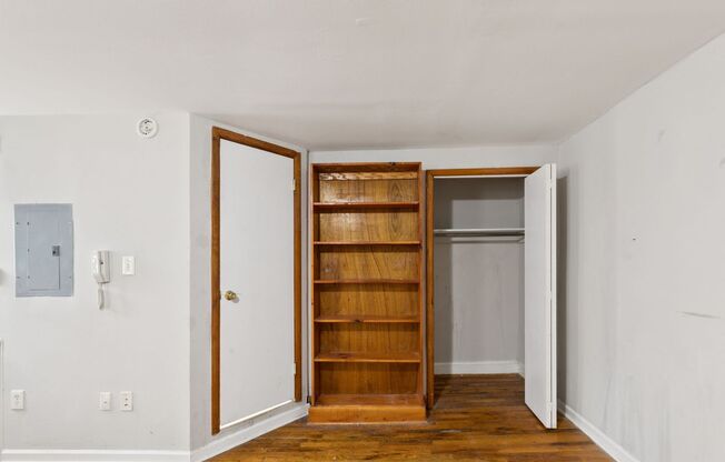Studio, 1 bath, 280 sqft, $1,050, Unit A3