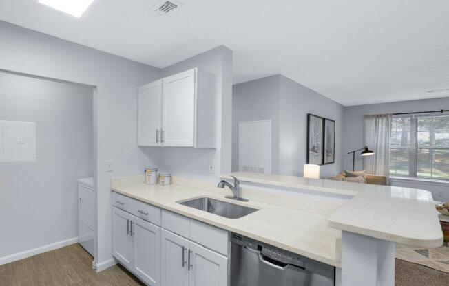 2 BED - 1 BATH | Kitchen