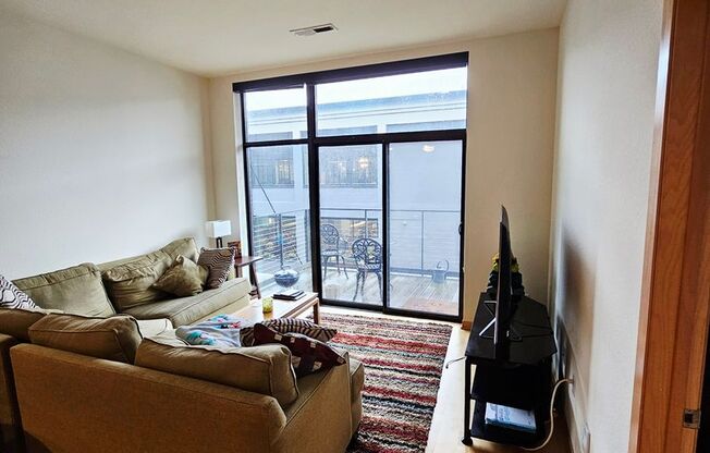 Bridgeview Apartments