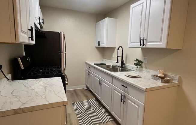 1 bed, 1 bath, 625 sqft, $1,895, Unit 009