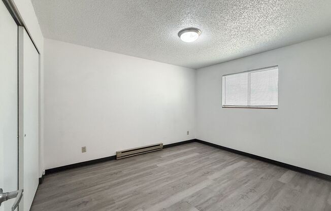 2 beds, 1 bath, 735 sqft, $1,100