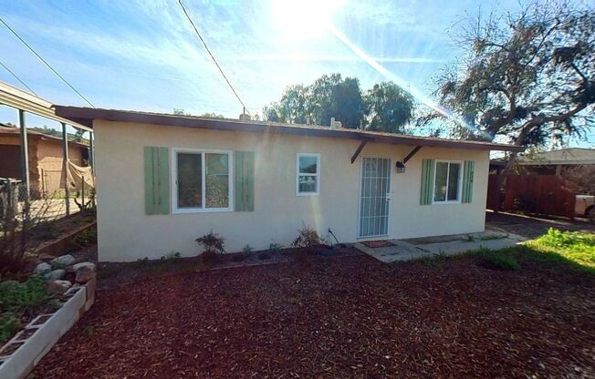 Price Reduction!! Sweet 3 Bed 1 Bath Home Available Now!