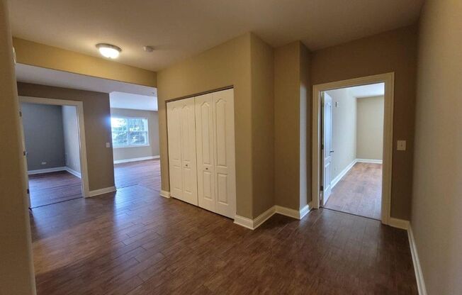 2 beds, 2 baths, 1,931 sqft, $2,900, Unit 123