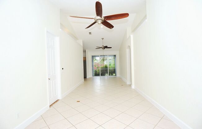 Annual Rental - Single Family Home Naples Park!