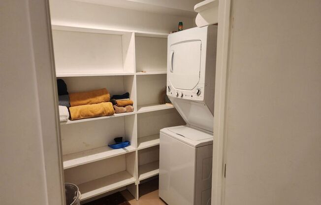 Studio, 1 bath, 500 sqft, $1,850