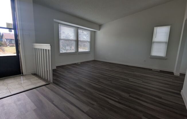 SUPER NICE REMODELED 3 BED, 3 BATH HOME IN HIGHLANDS RANCH!  FEBRUARY 1ST OCCUPANCY!
