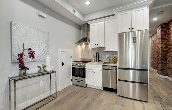 329 K ST NE