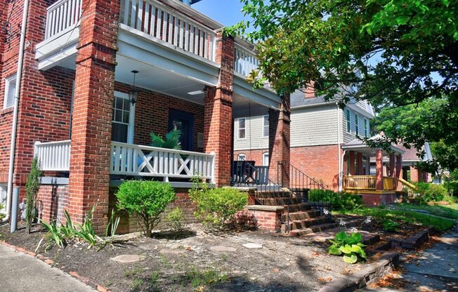 Beautiful Older home renovated for todays lifestyle