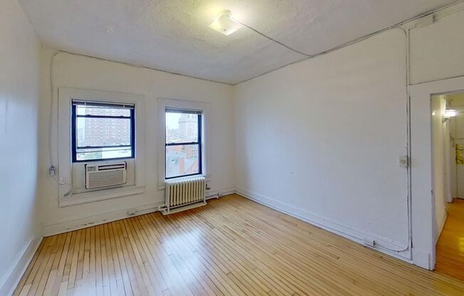 1 bed, 1 bath, 600 sqft, $1,299, Unit 1301-84