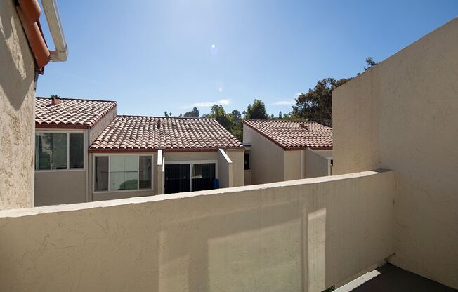 Studio, 1 bath, 410 sqft, $1,795, Unit 048