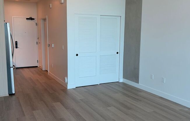 Studio, 1 bath, 422 sqft, $2,495, Unit 908