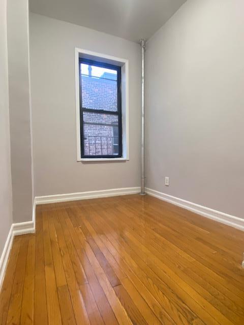 2 beds, 1 bath, 350 sqft, $2,925, Unit 26