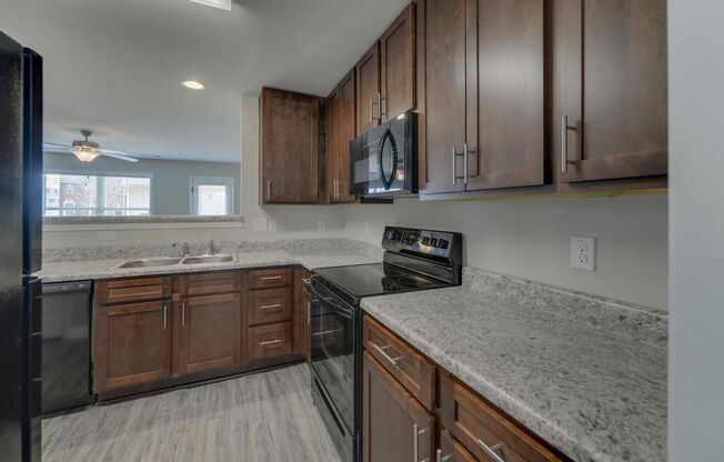 3 beds, 2.5 baths, $1,750, Unit 2689 Creek Mill Lane-1