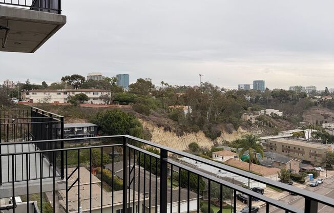 Studio, 1 bath, 422 sqft, $2,580, Unit 808