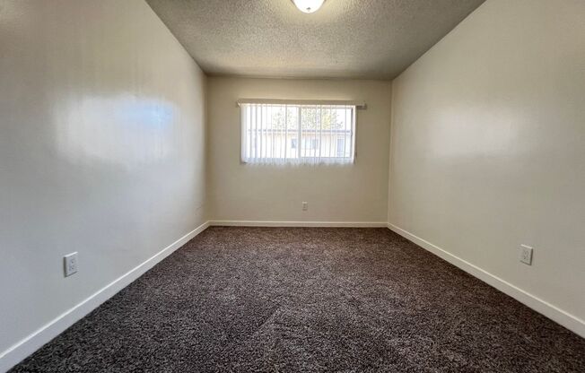 2 beds, 1 bath, 850 sqft, $2,450