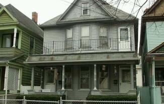 144 CONGRESS ST