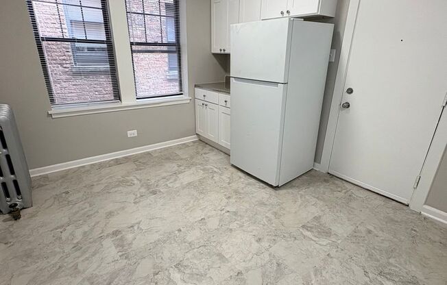 3 beds, 2 baths, 1,164 sqft, $1,450, Unit CA 145-2